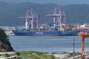 South Korea tests Arctic shipping route with container ship